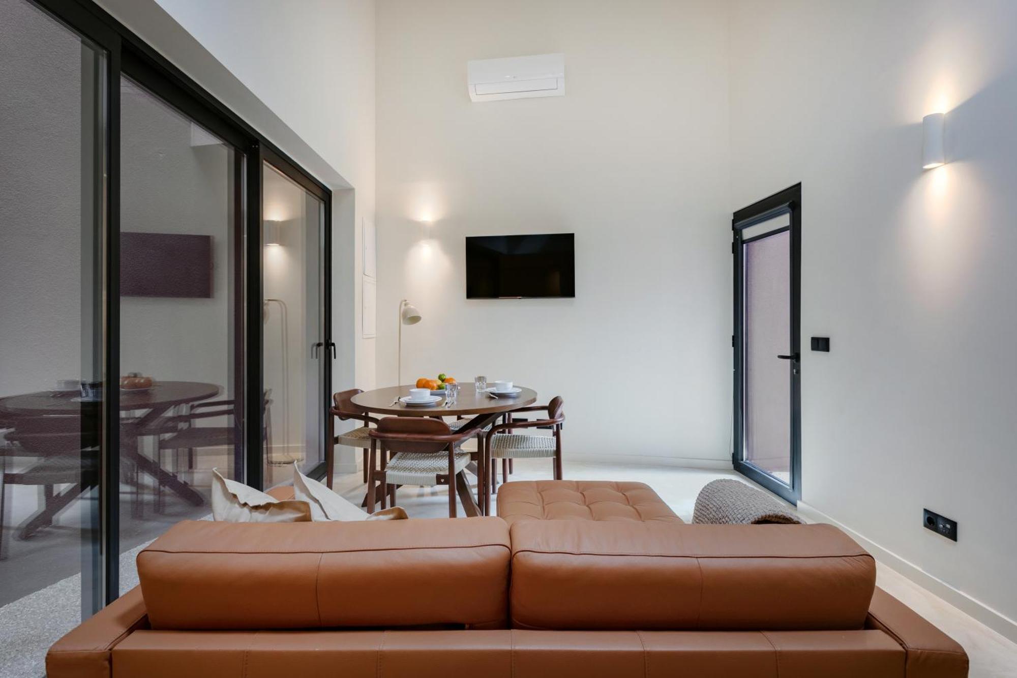 Appartement Minimalist Loft At Terracotta Collection *