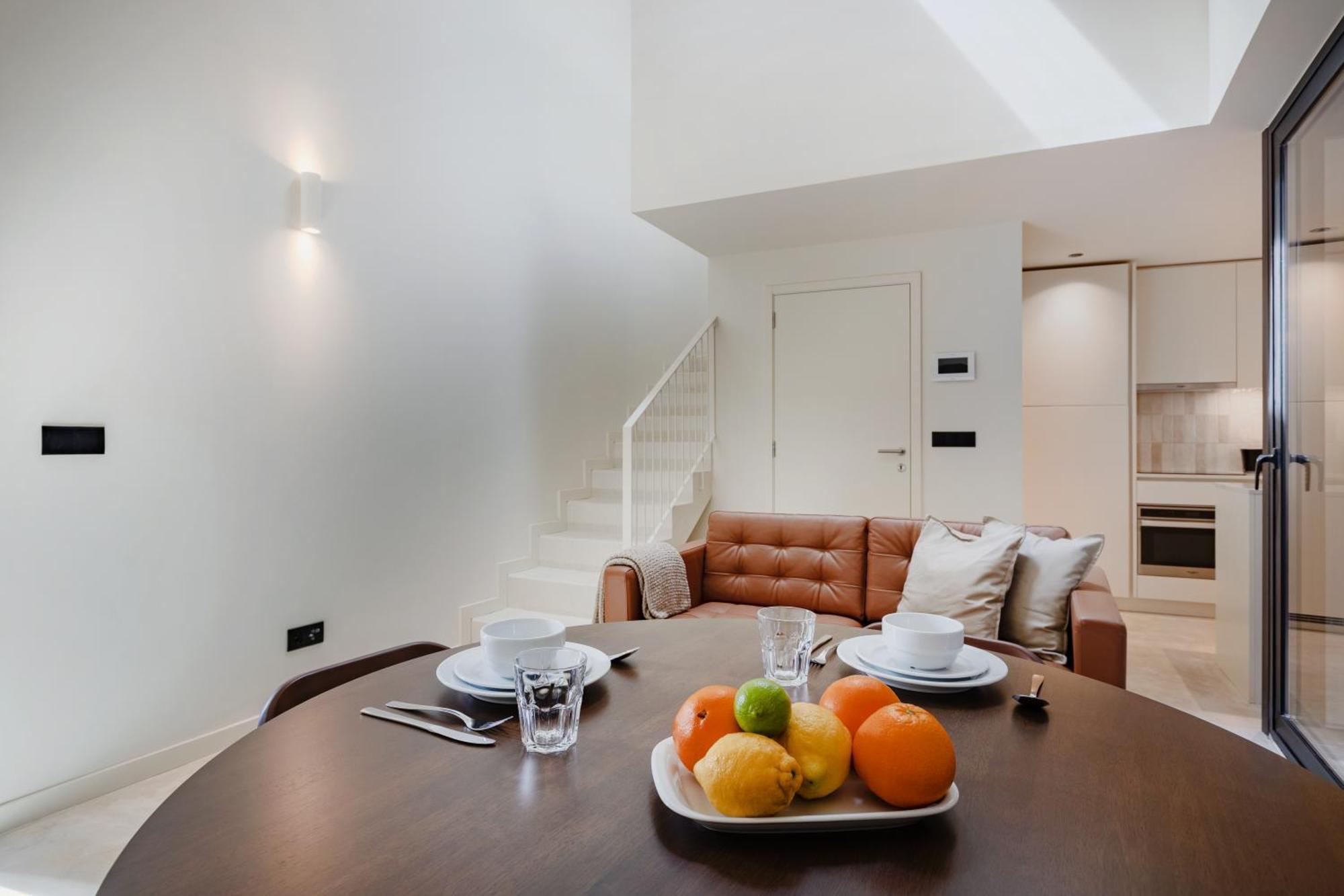Minimalist Loft At Terracotta Collection * Oporto