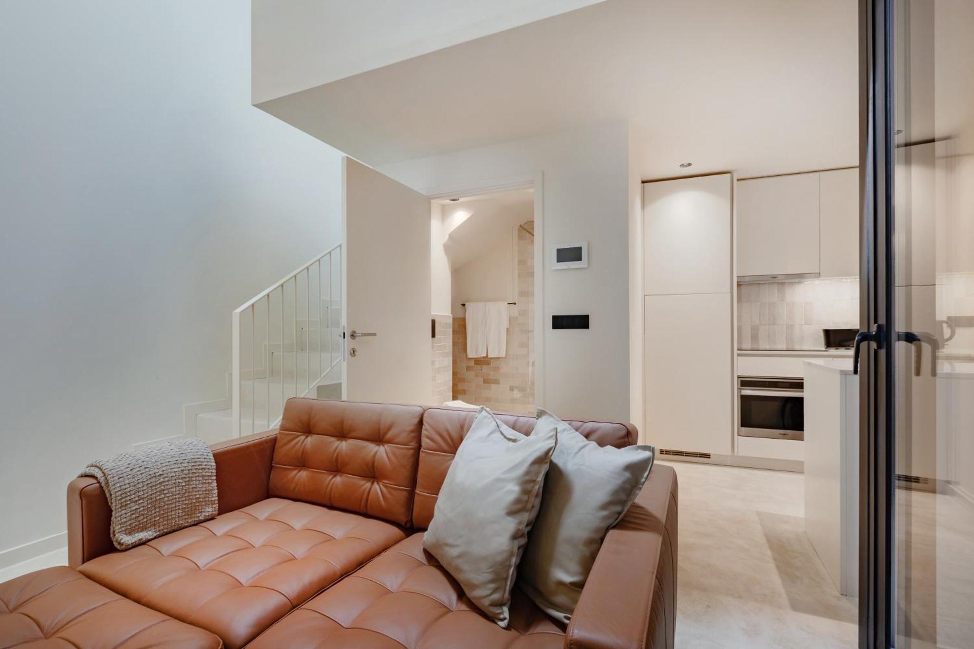 Minimalist Loft At Terracotta Collection * Oporto